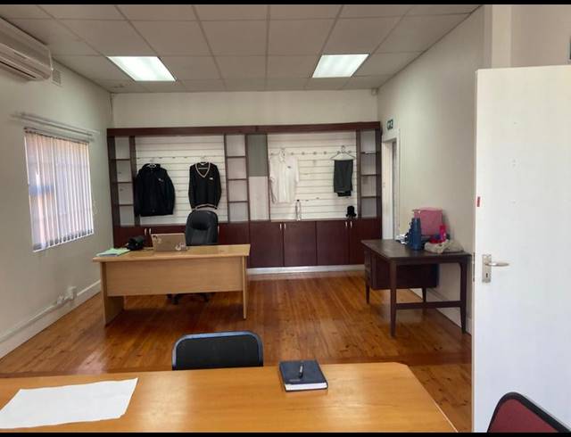 BUSINESS PROPERTY TO RENT IN NEWTON PARK